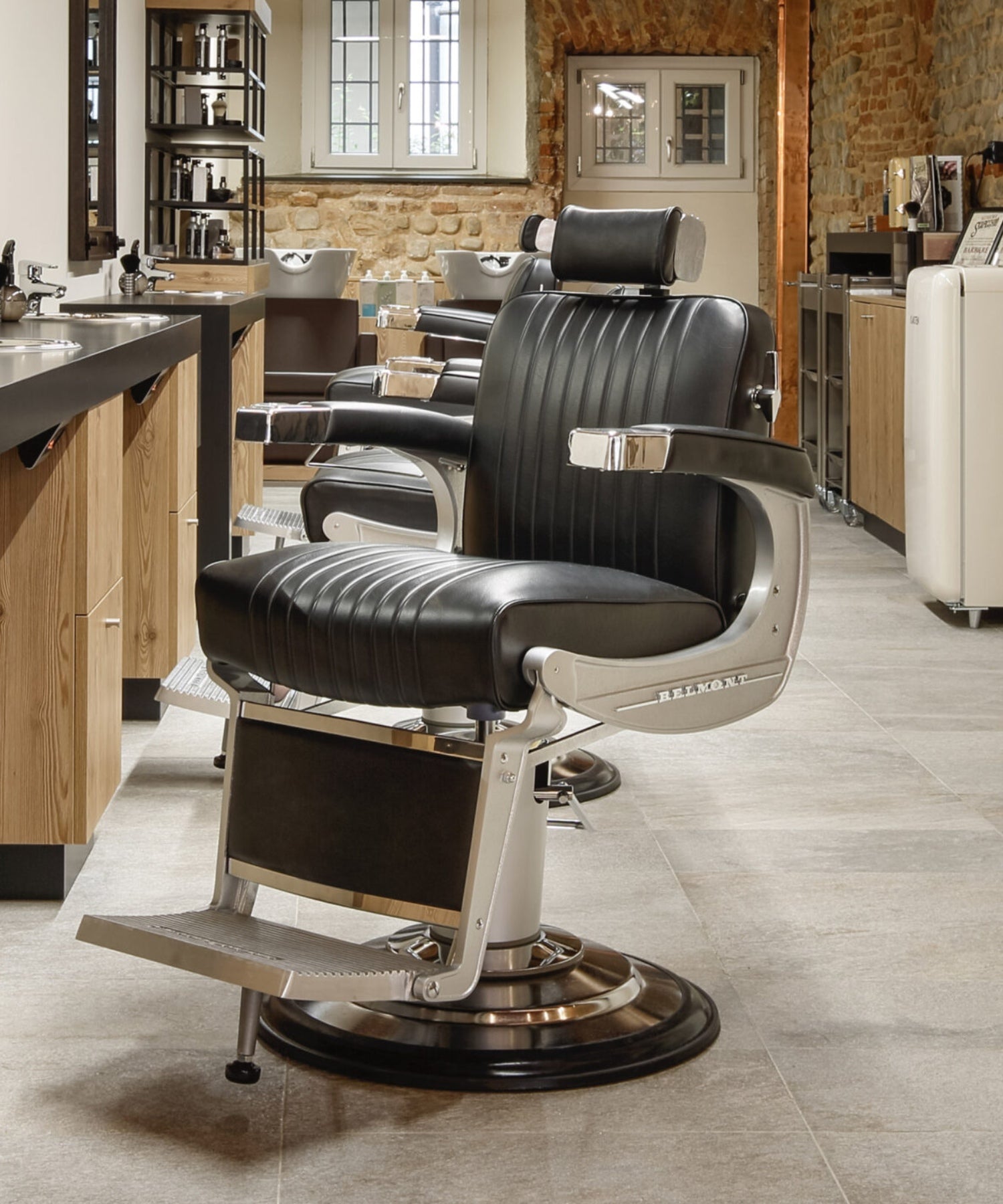 takara belmont barber frizerske stolice
